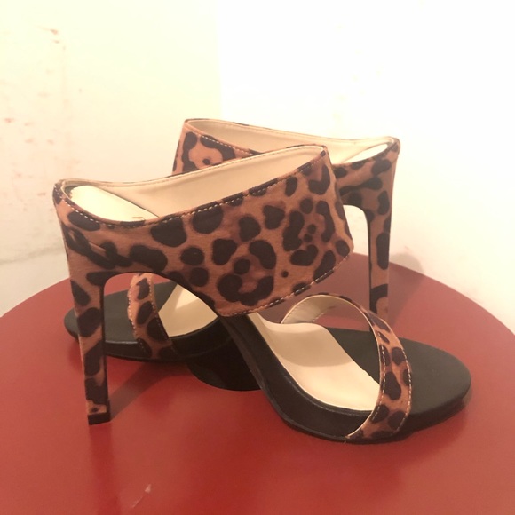 Open toe animal print mule heels - Picture 4 of 5